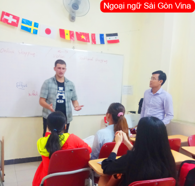 SGV, Tuyển giáo viên nước ngoài dạy tiếng Anh tại Quận 2 