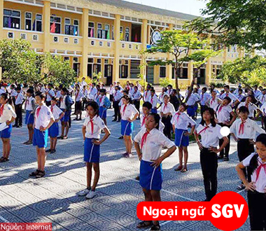 Sài Gòn Vina, Trường trung học cơ sở bằng tiếng Anh